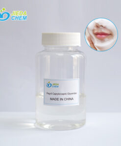 Transparent liquid Peg-6 Caprylic/Capric Glycerides contained in small bottles