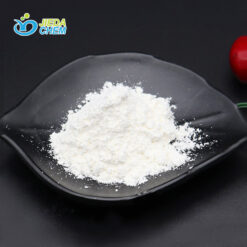 The white powder salicylic acid placed in the black plate