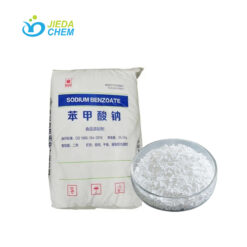 25kg sodium benzoate packed in white bags, with white columnar sodium benzoate beside it