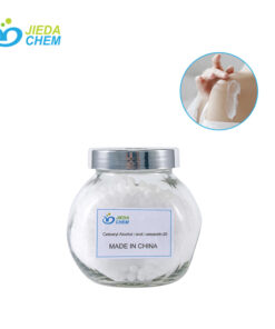 White partices Cetearyl Alcohol (And) Ceteareth-20 in small jars